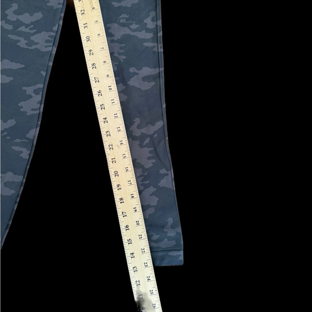 NWT Spanx Camo Leggings - Picture 8 of 8